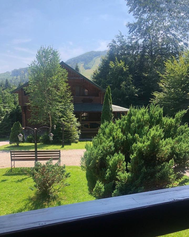 Комфортний Котедж В Мигово Migovo Exterior foto