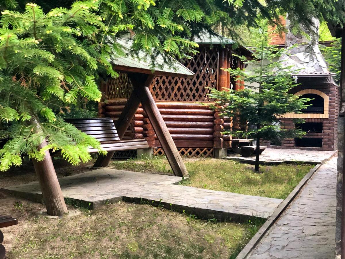 Комфортний Котедж В Мигово Migovo Exterior foto