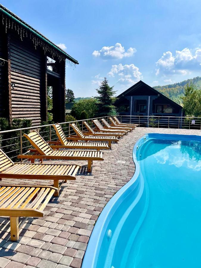 Комфортний Котедж В Мигово Migovo Exterior foto